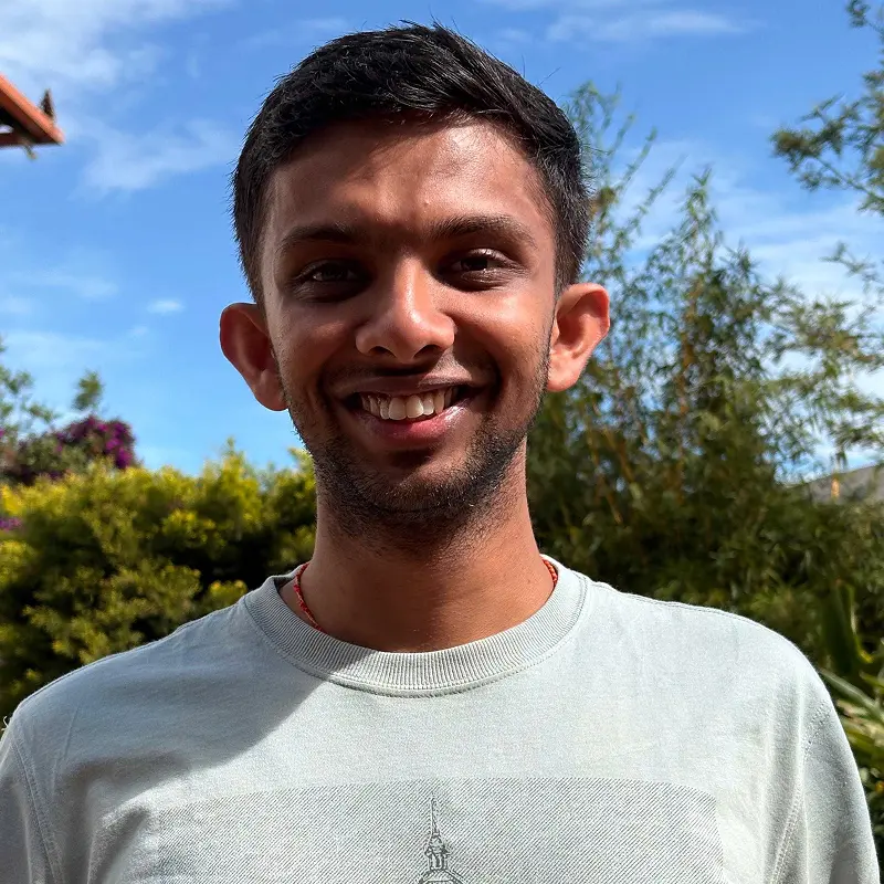 Manav Singhal's avatar